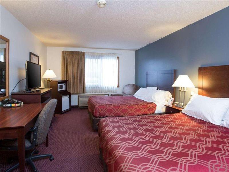 Travelodge By Wyndham Меррілл Екстер'єр фото
