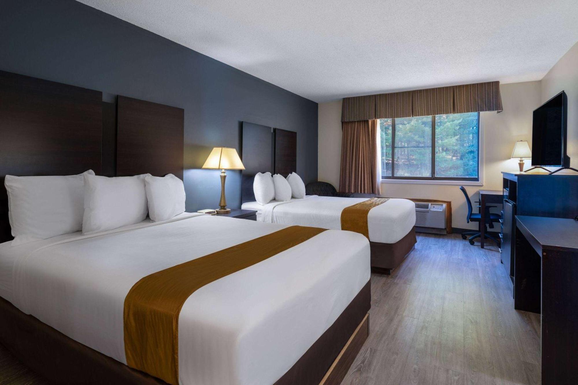 Travelodge By Wyndham Меррілл Екстер'єр фото