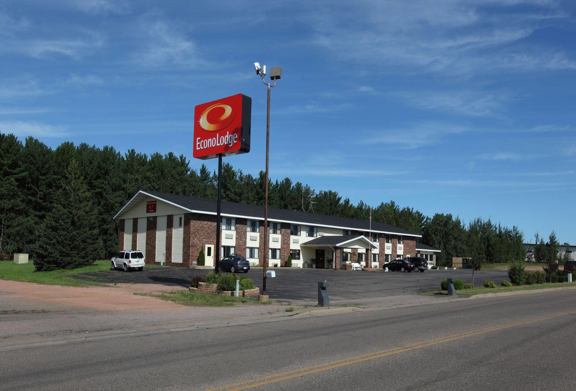 Travelodge By Wyndham Меррілл Екстер'єр фото